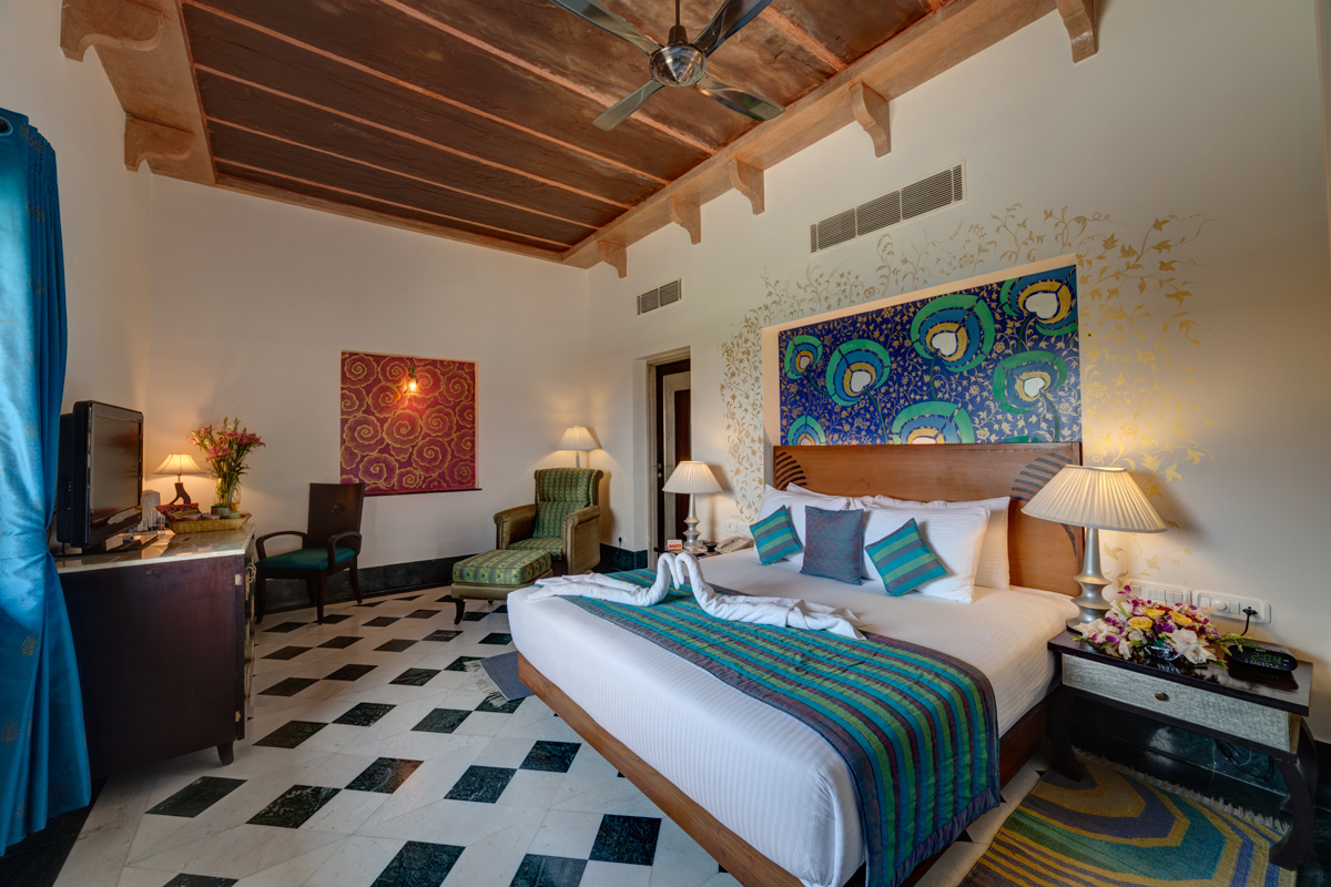 Deluxe-Room-1-Ramada-Udaipur