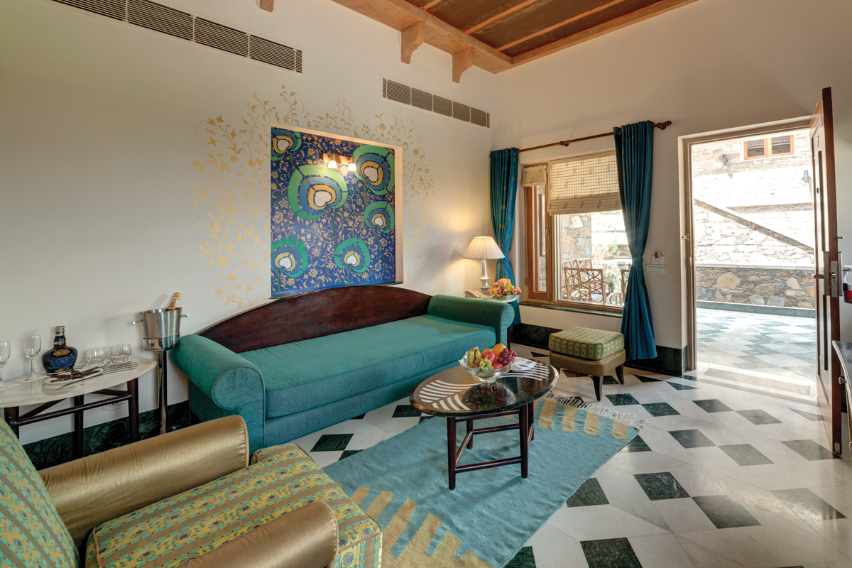 Deluxe-Room-1-Ramada-Udaipur