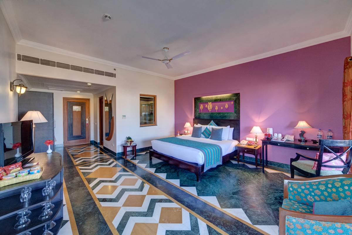 Deluxe-Room-1-Ramada-Udaipur